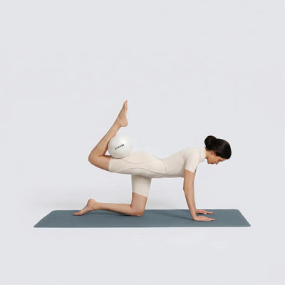 08. Seated Ring Press