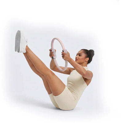 04. Seated Ring Press